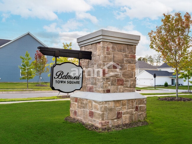 Photo - 165 Stowe Rd