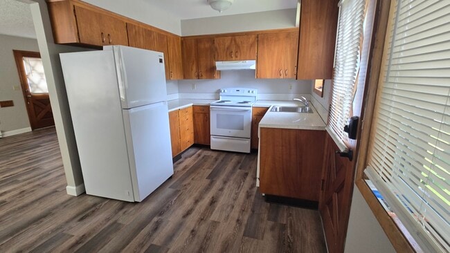 Photo - 906 W 32nd St Unit 900