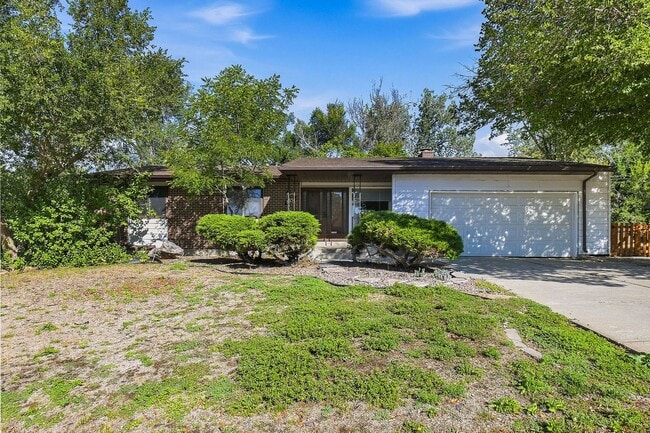 Photo - 8451 E Briarwood Blvd
