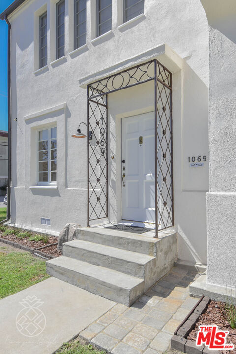 Photo - 1069 S Holt Ave