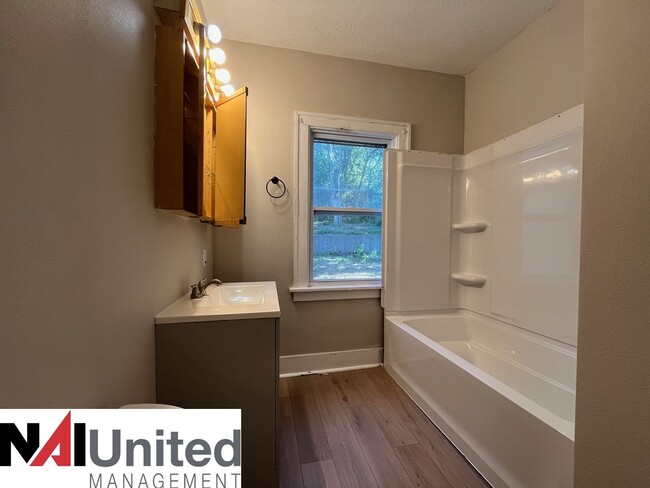 Photo - C Properties-2008 McDonald Unit Downstairs