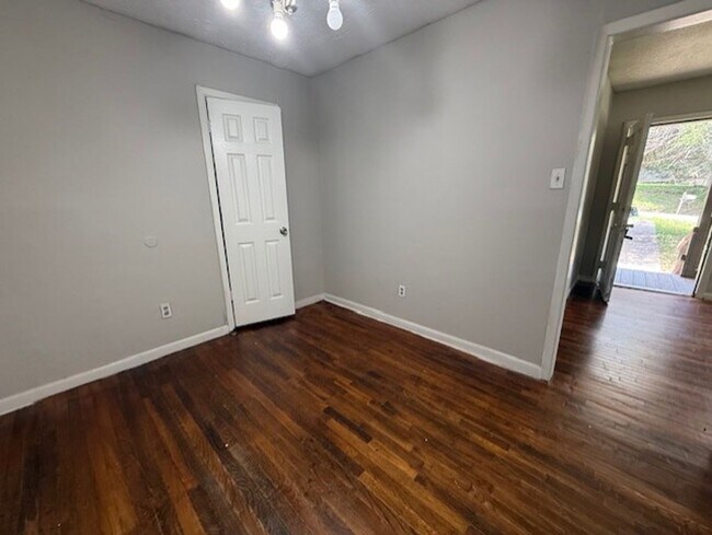 Photo - Charming 3 Bedroom Home on Secluded Street – Available Now!