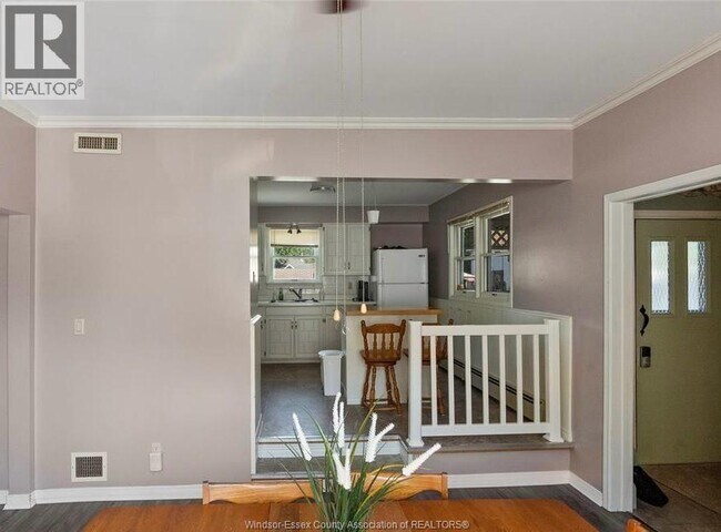 Photo - 209 Inshes Ave