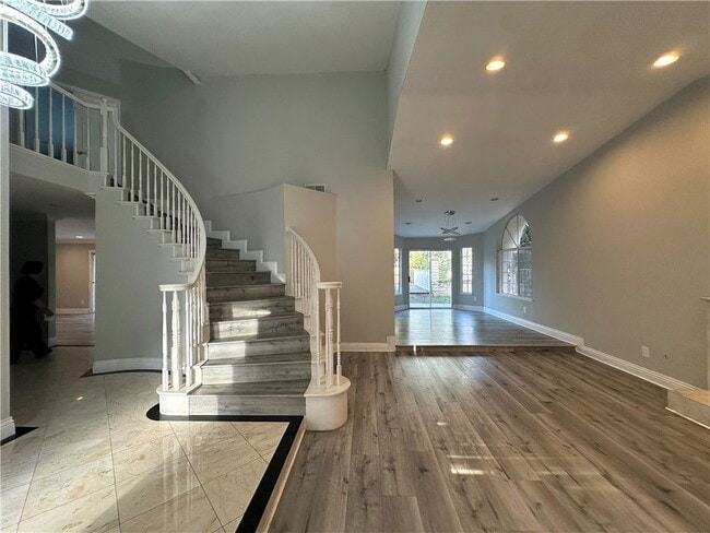 Photo - 324 Avenida Esplendor