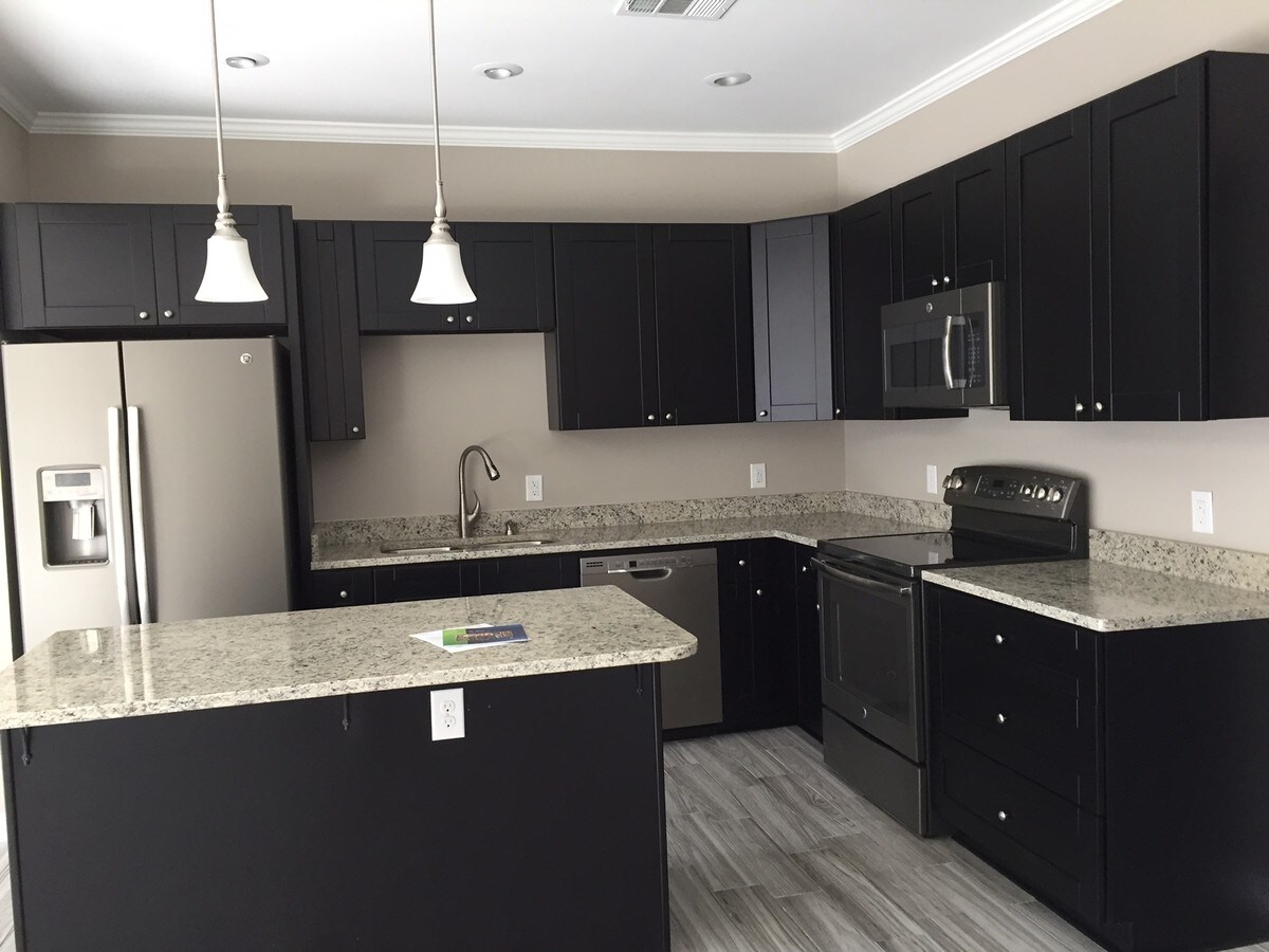 Bayou Maison Townhomes For Rent In Monroe La Forrent Com Bayou Maison Townhomes For Rent In Monroe La Forrent Com