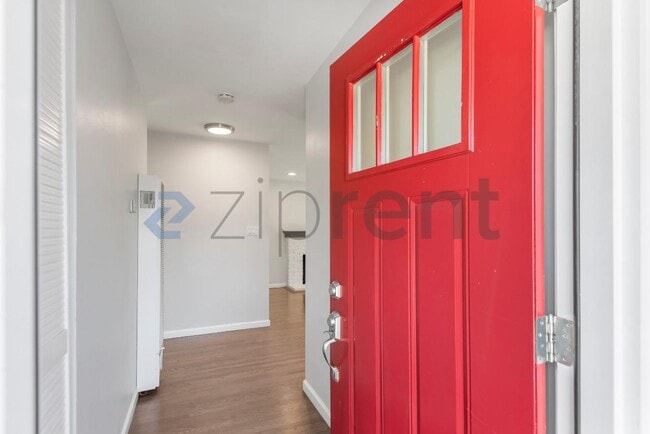 Photo - 6258 Castillon Dr