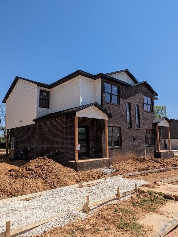 Photo - 990 N Crater Ave