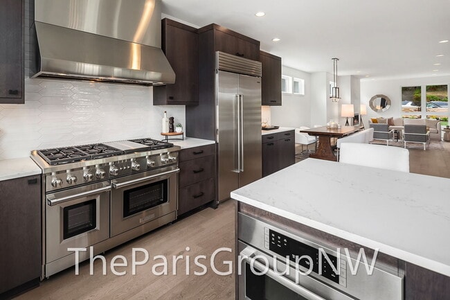 Photo - Absolutely Stunning 5br/4404sf Modern Magnolia Luxury