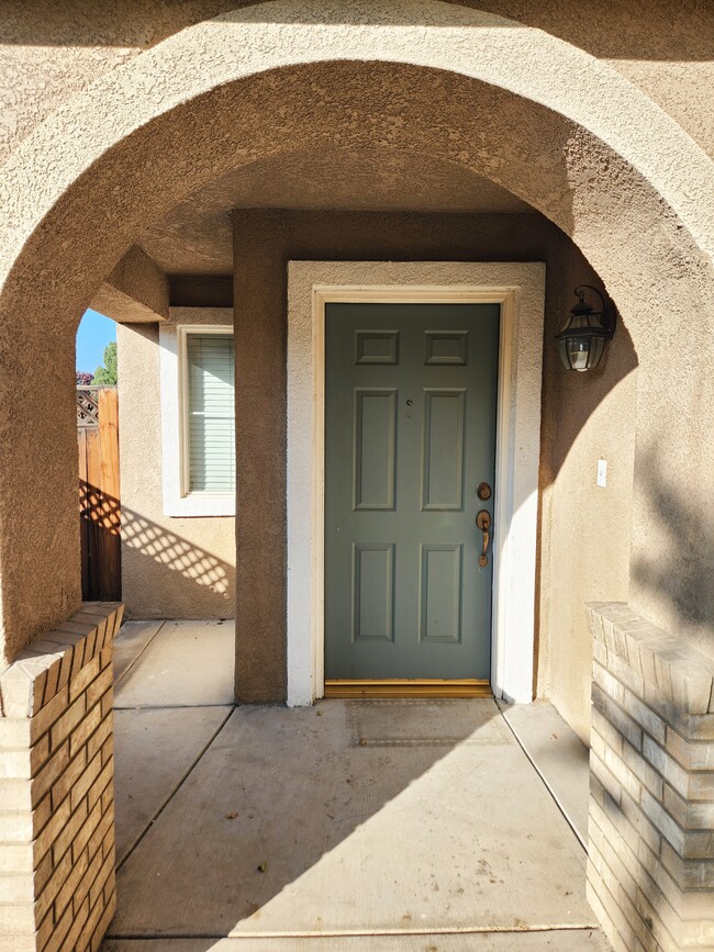 Photo - 11710 Walderi St