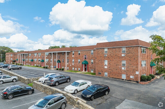 Glenmore Place Apartments