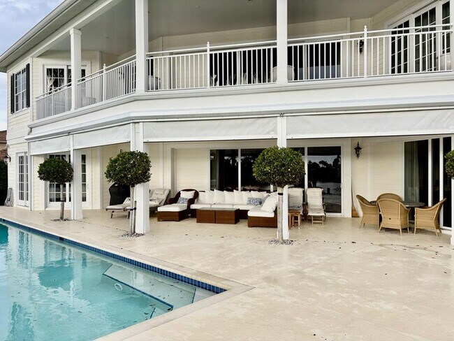 1627 Barbados Ct