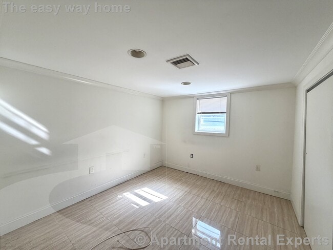 Photo - 167-169 Summer St Unit #B Unit #B