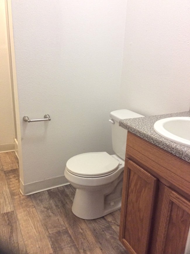 Birdcage Village Apartments For Rent in Citrus Heights, CA