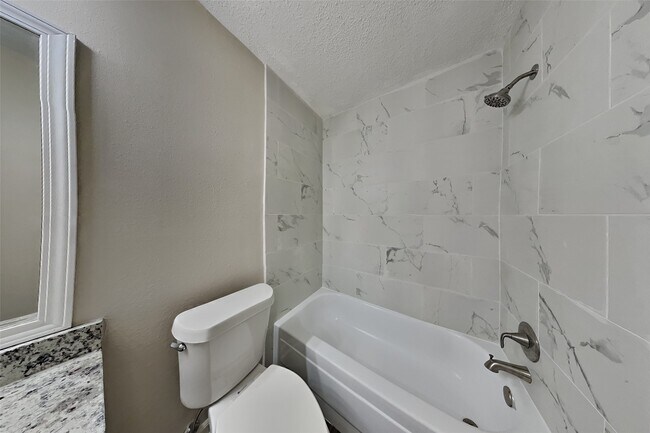 Photo - 5510 Forest Trails Dr