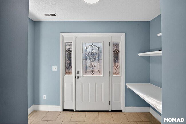 Photo - 1304 Seaton Rd