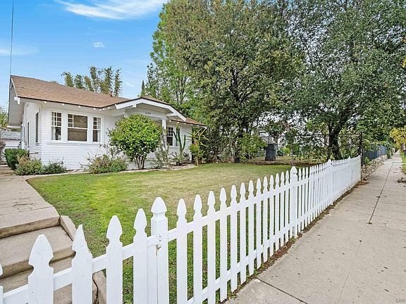 Photo - 1139 N Summit Ave House