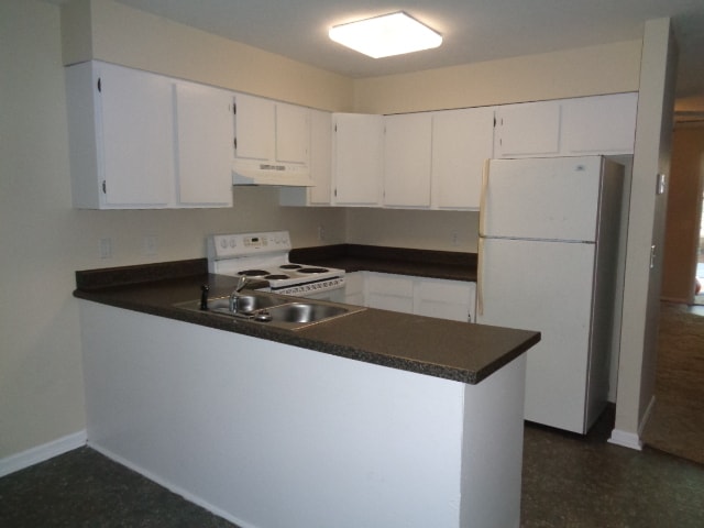 Photo - 368 Strickland Rd