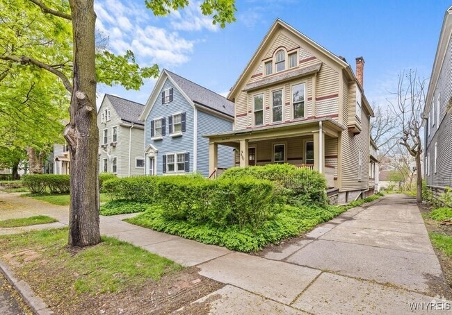 Building Photo - 890 W Ferry St Rental