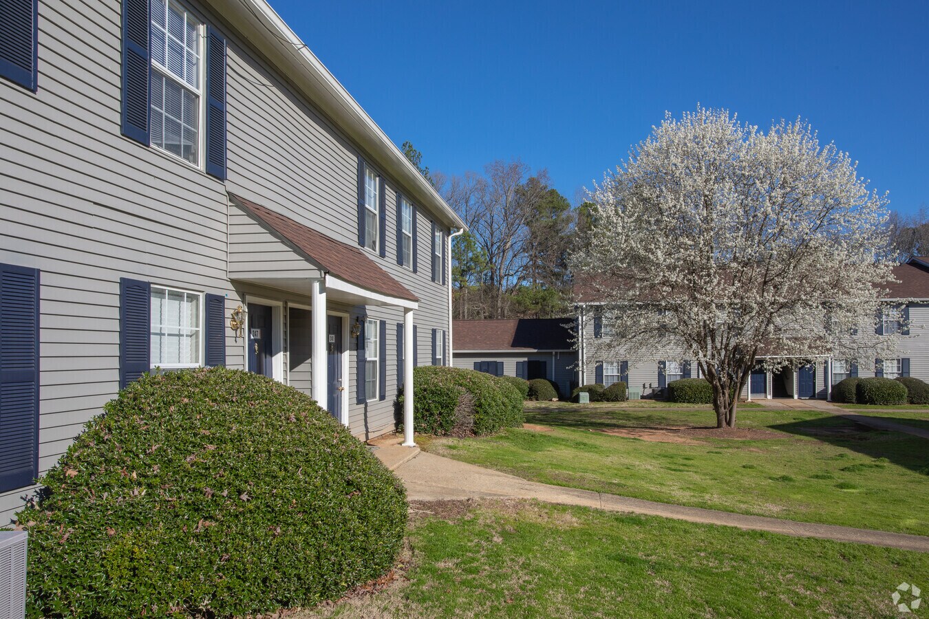 fortythree 75 apartments for rent in atlanta ga forrent com