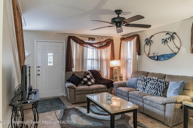 Photo - 51 Sea Drift Ave