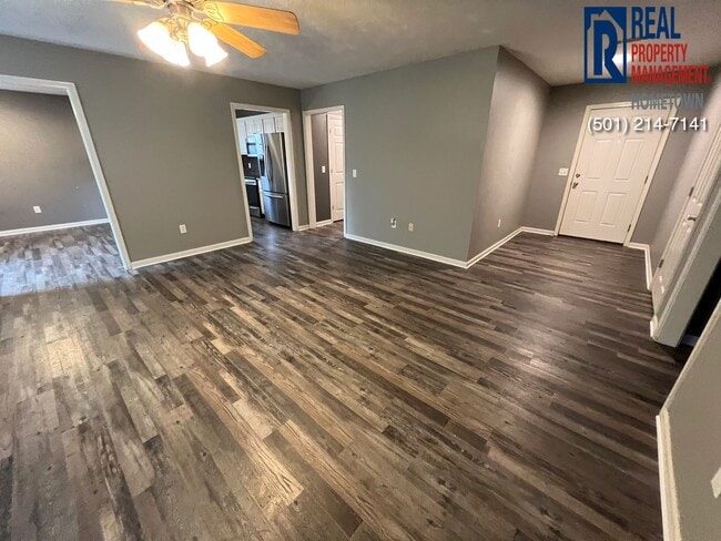Photo - 2845 York Ln