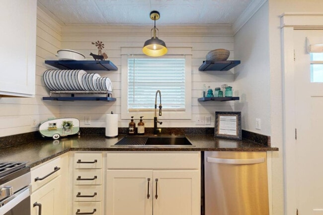 Photo - 512 Camp Ct Unit ID1328090P