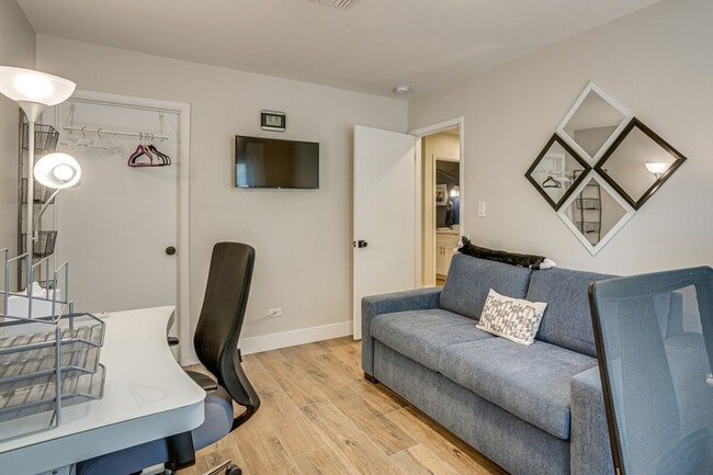 Photo - 2331 E Lupine Ave Unidad ID1386083P