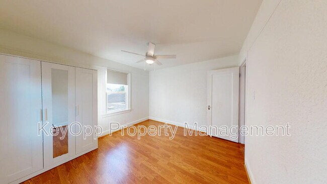150 Nottingham Ave Unit B