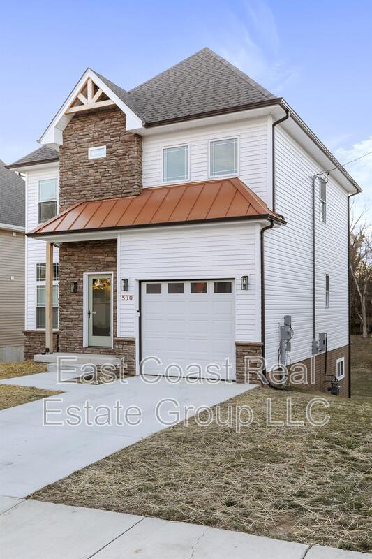 Photo - 530 N Third St