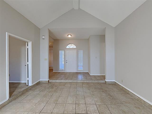 Photo - 815 McComb Ln