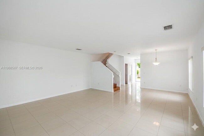 Photo - 2780 SW 33rd Ave
