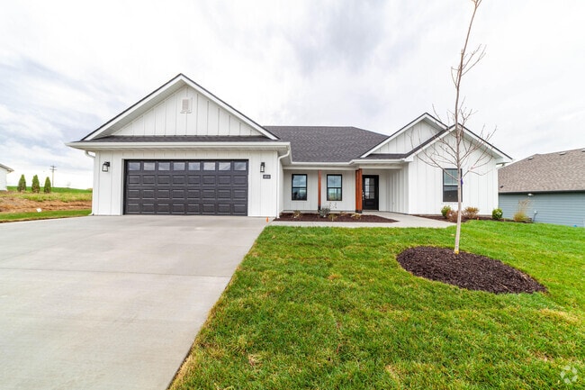 Building Photo - 4604 Estacada Dr Rental