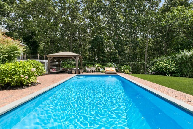 Photo - 12 Bob White Dr