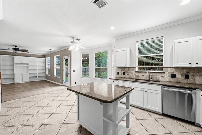 Photo - 4132 Canyon Glen Cir