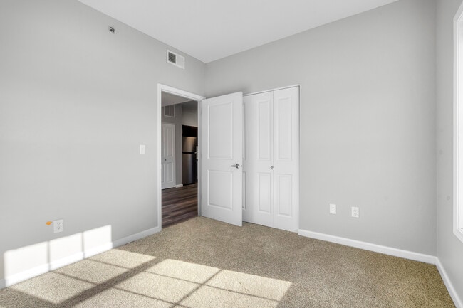 Eagles Crest Apartments