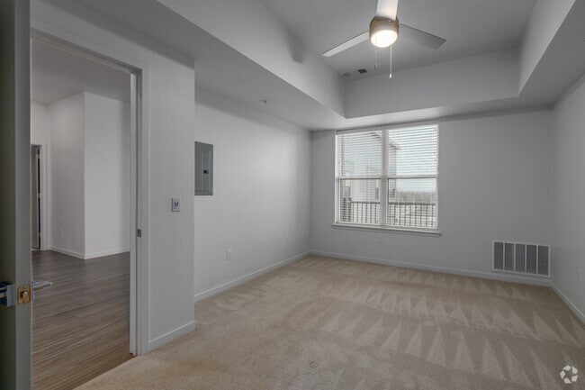 2BR, 2BA - 1,103SF - B2 - Second Bedroom