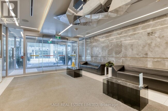 Photo - 50 McCaul St Unité 701