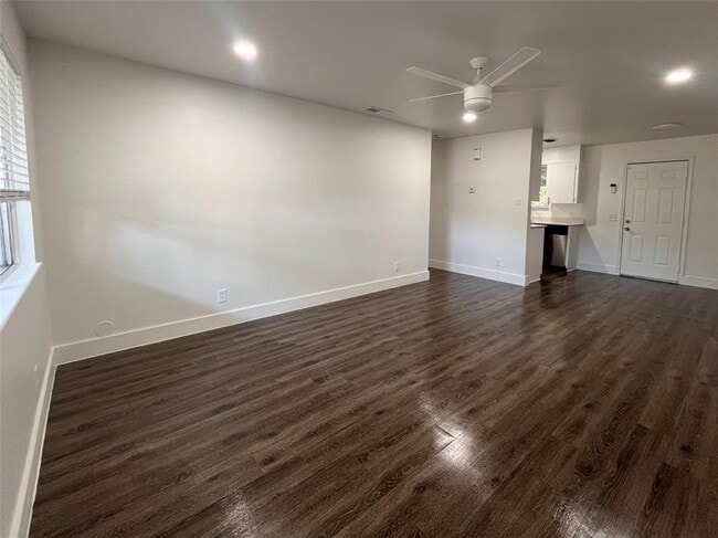 Photo - 2308 Alta Vista Ave