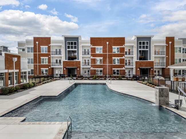 Photo - Elevate 17 I