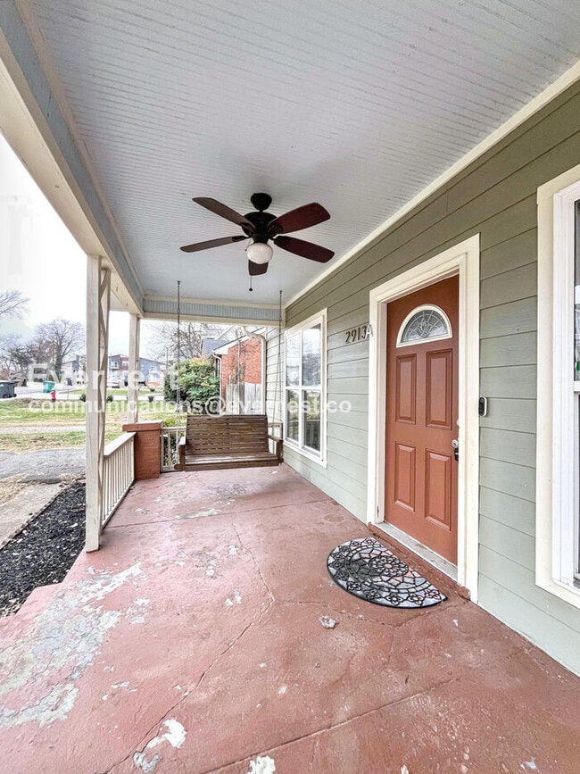 Photo - 2913 Davis Ave