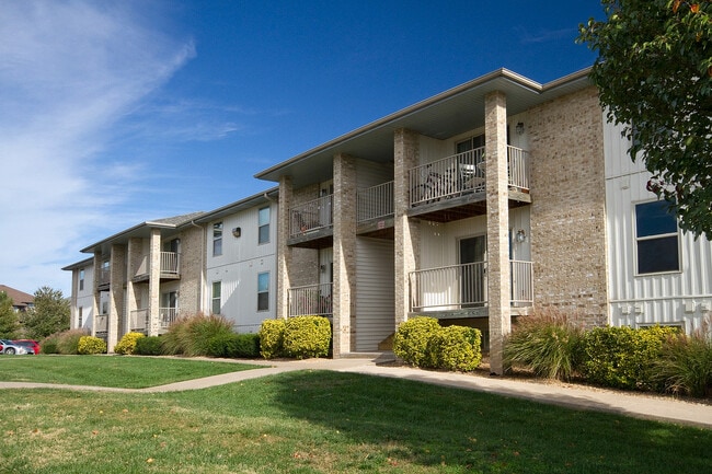 Exterior - Lakewood Village