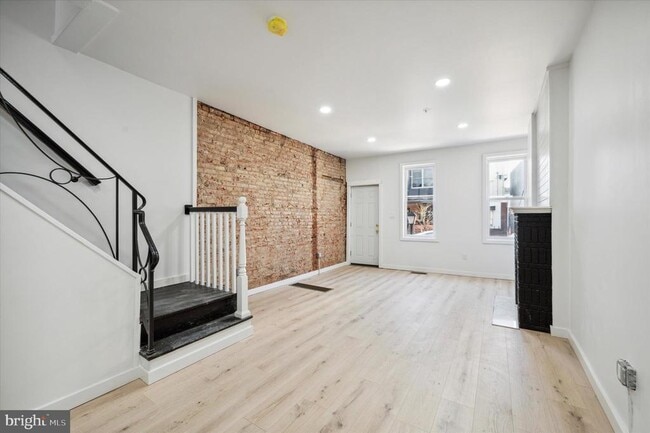 Photo - 1853 Tulip St