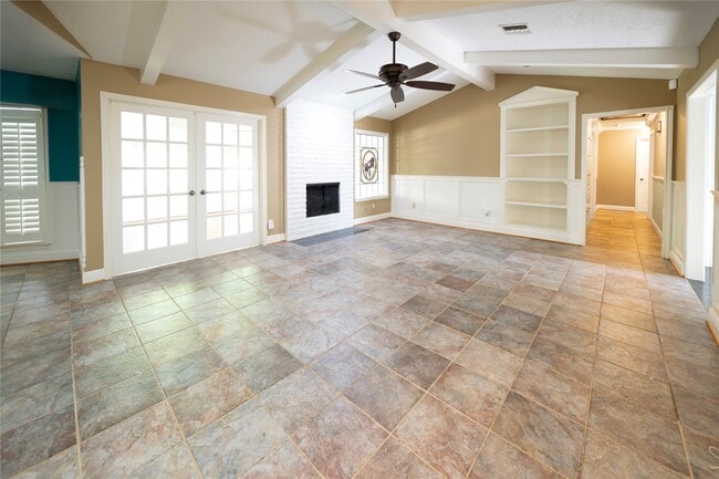 Photo - 7546 Maple Tree Dr