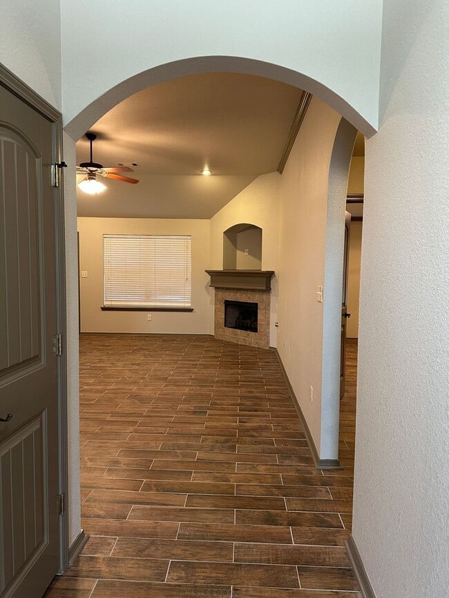 Photo - $2,200.00 Move-in-Special