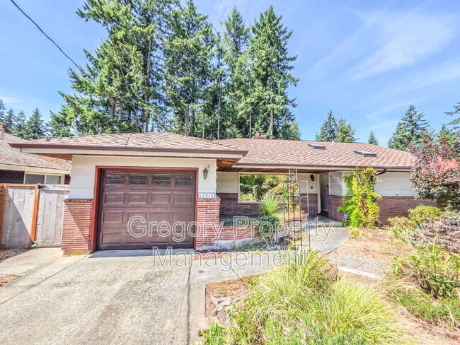Building Photo - 17931 Fremont Ave N Rental