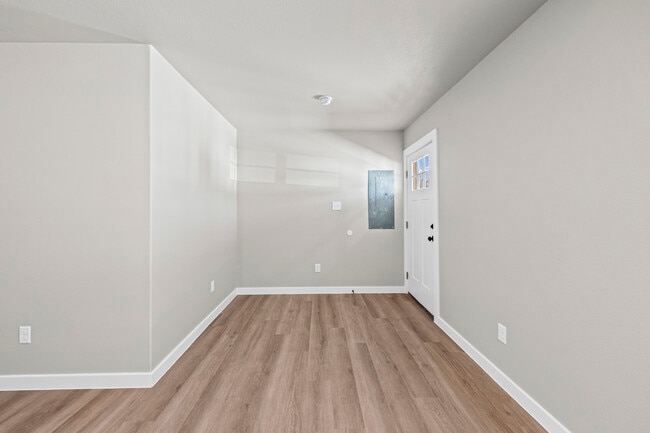 Photo - 107 Thomas St Unit B