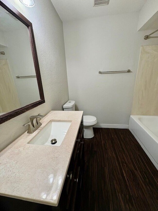 Photo - 1342 S 12th St