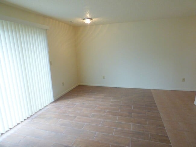 Photo - 6102 Guild Dr Unit 6102 Guild Dr