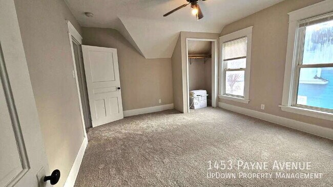 Photo - 1453 Payne Ave