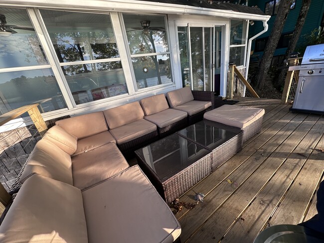 Photo - 30 Klondike Rd